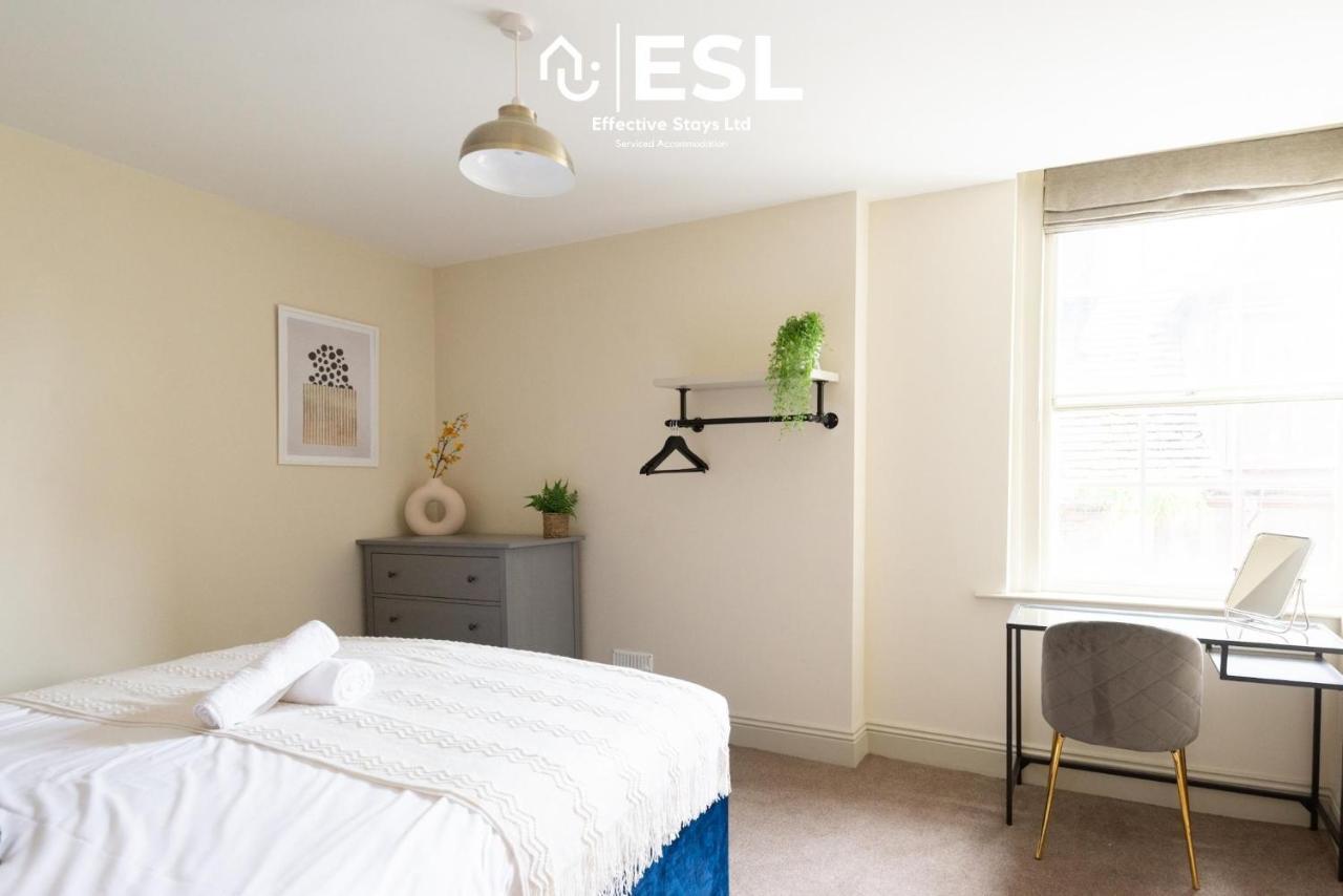 Shrewsbury Square - 2 Bedroom Second Floor Apartment - Perfect Central Location For Exploring Шрусбері Екстер'єр фото